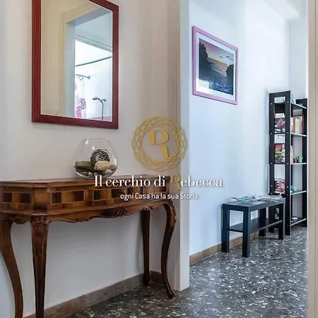 Apartamento Rebecca's On The Fishing Village Beach Front Lerici